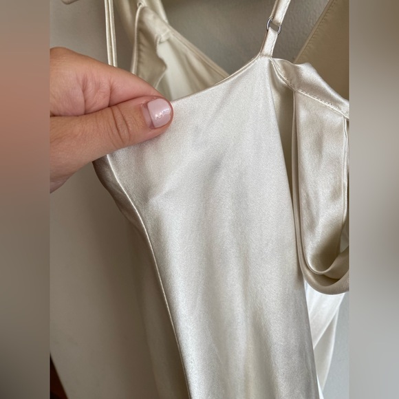 Reformation Ronda Silk Dress - Ivory 2 - Picture 8 of 8